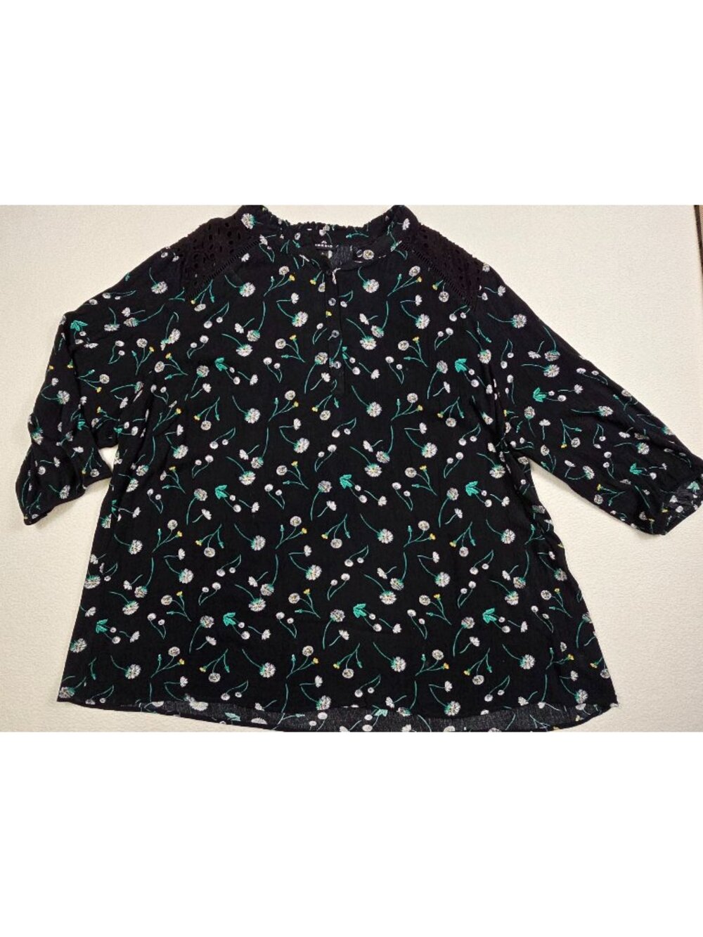 Torrid Size 3 Black Floral Print Blouse 3X
